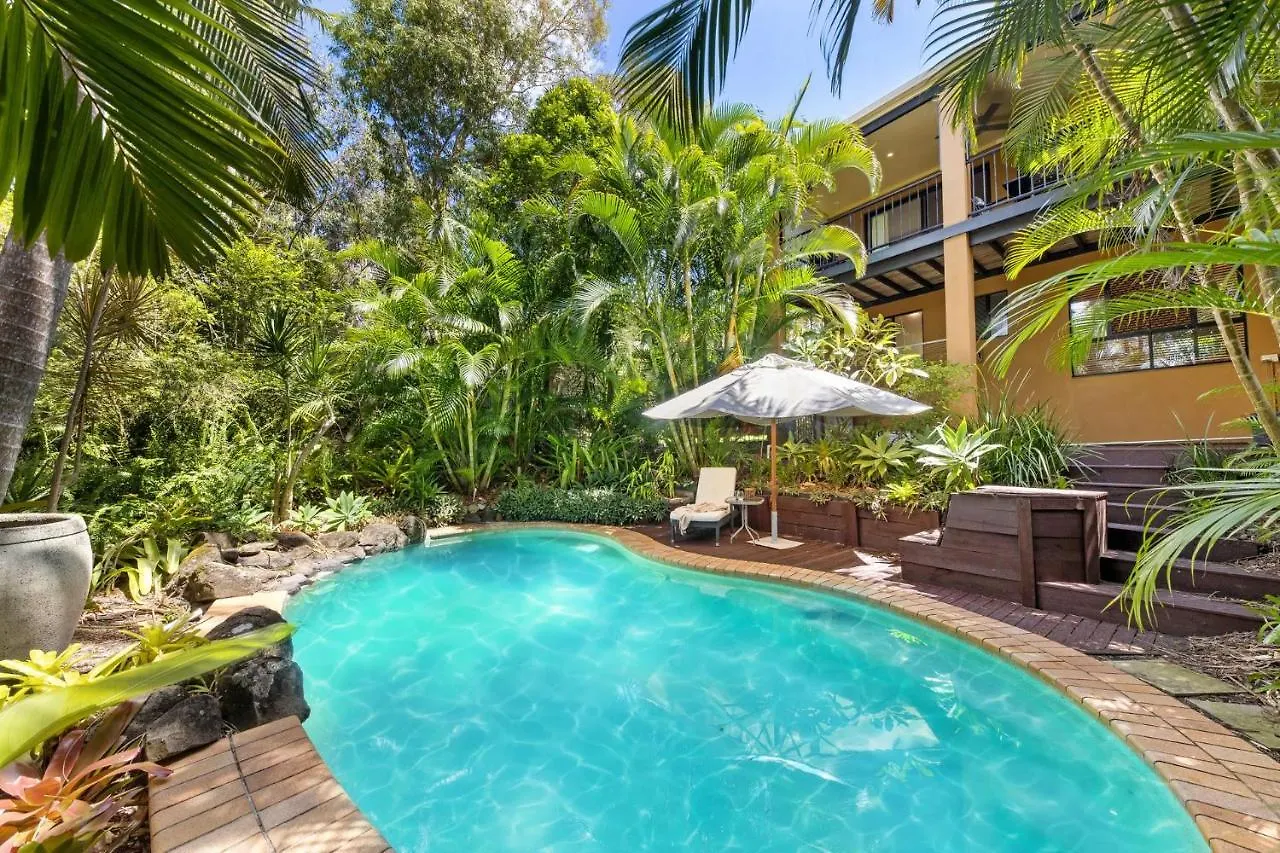 Corona St Secluded Sunshine Beach Duplex With Private Pool 0*,